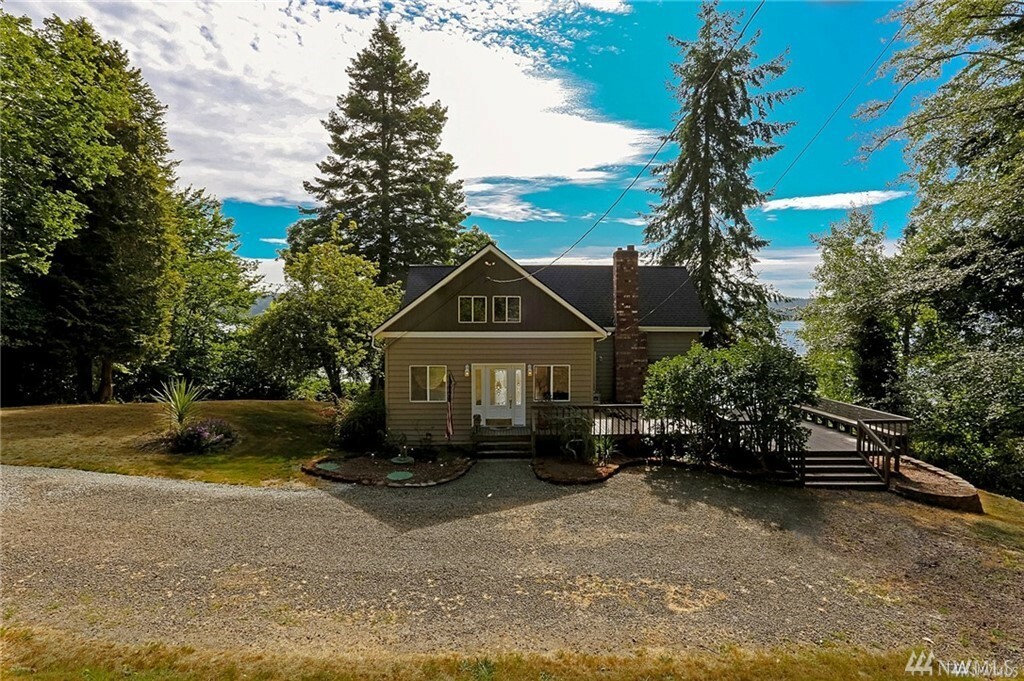 Property Photo:  10631 SE Cisco Rd  WA 98367 