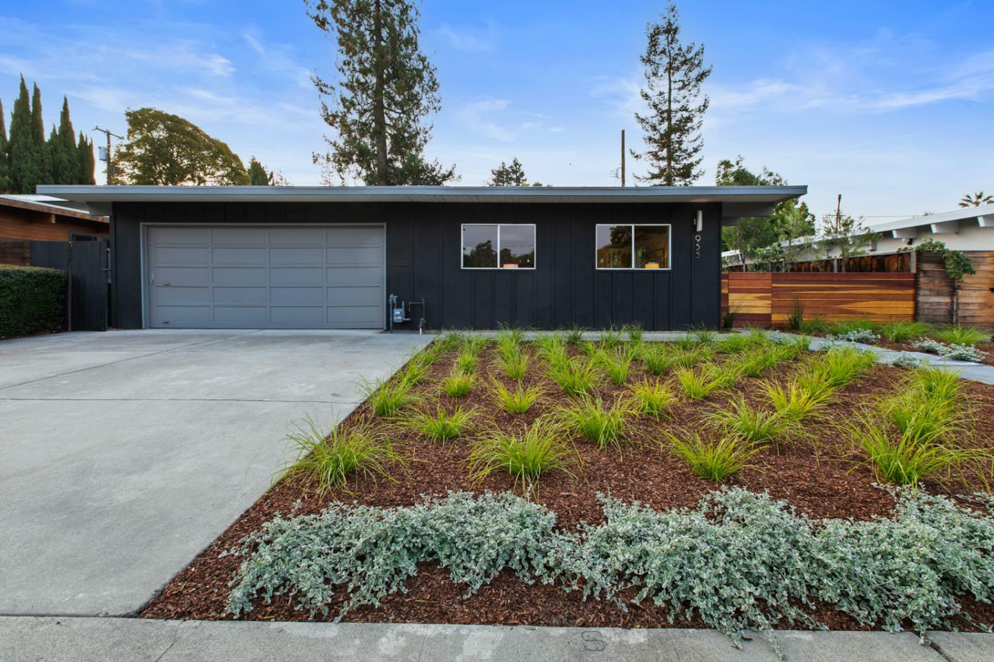 Property Photo:  955 Celia Drive  CA 94303 