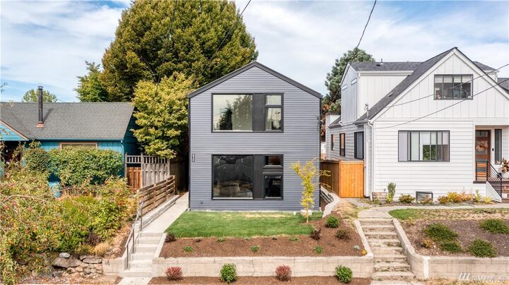 830 NE 79th St  Seattle WA 98115 photo