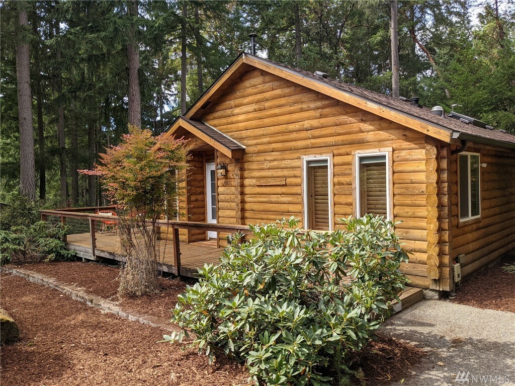 Property Photo:  10811 Sunfish Place  WA 98303 