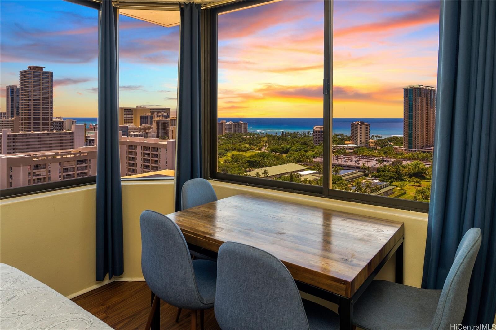 Property Photo:  444 Niu Street 2703  HI 96815 