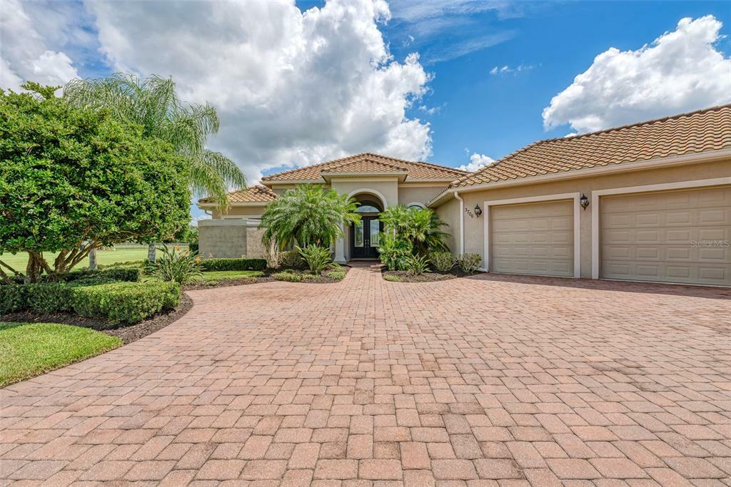 Property Photo:  3706 Twin Rivers Trail  FL 34219 