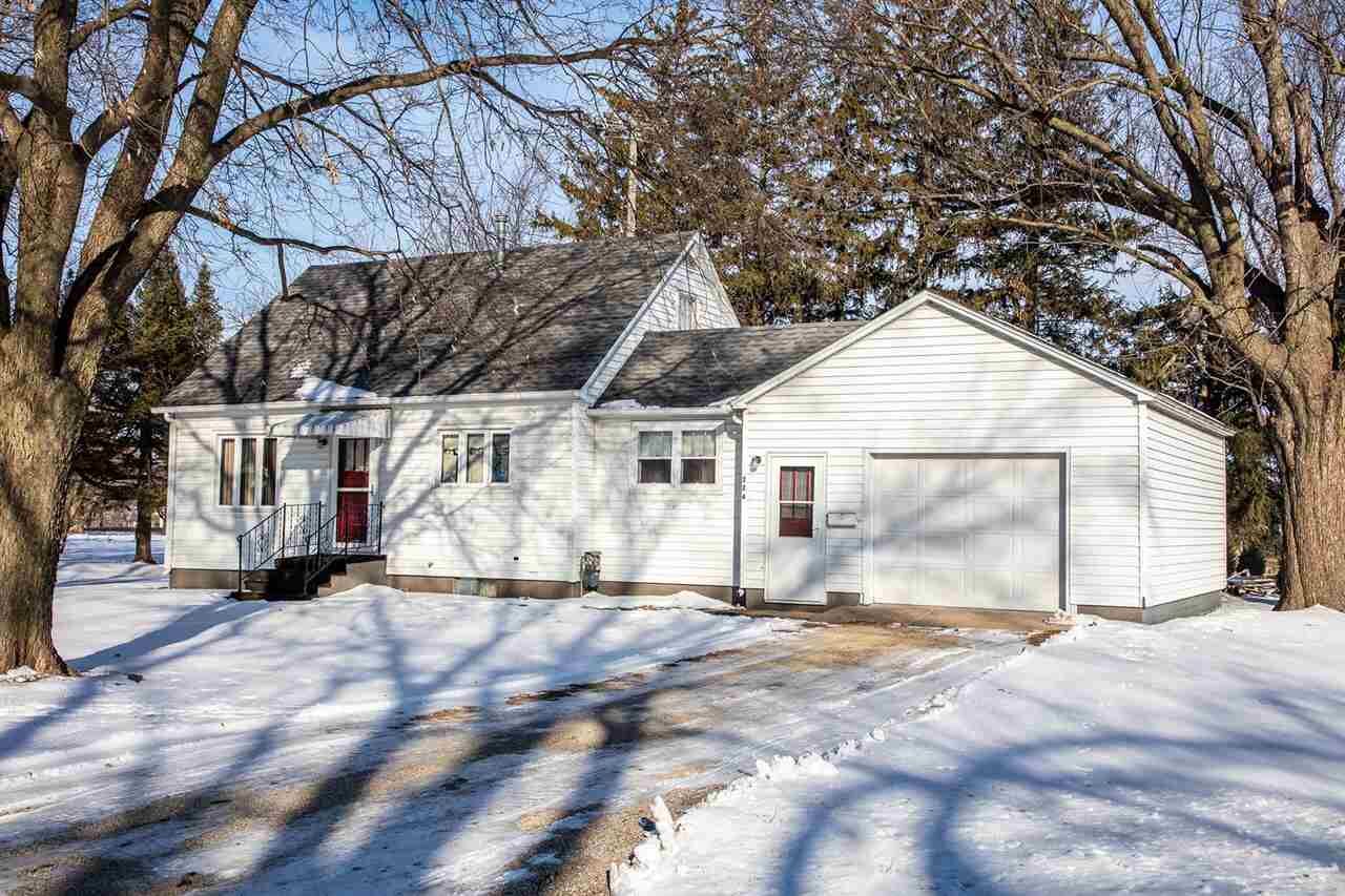 Property Photo: 224 9th Street IA 50602