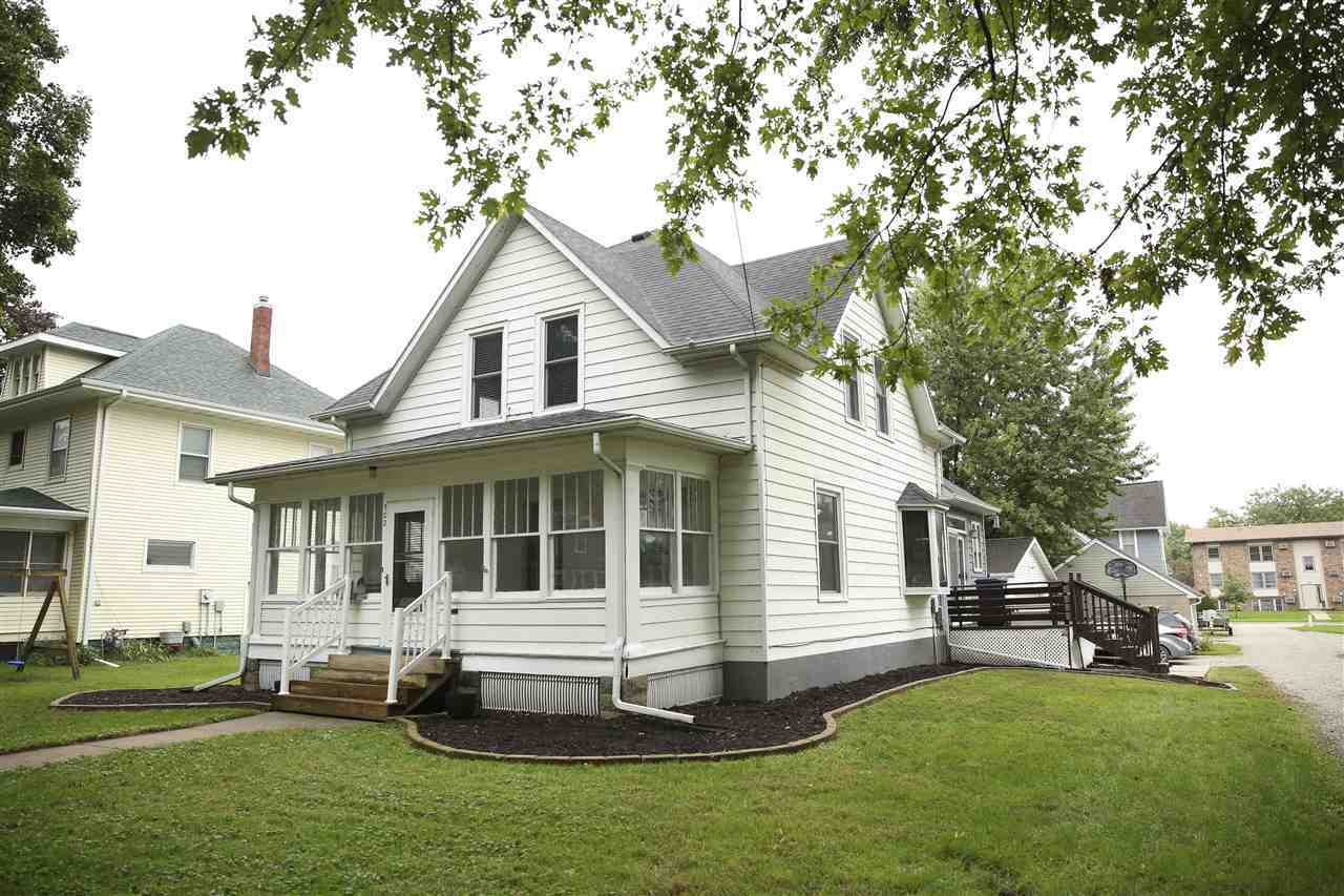 Property Photo:  502 Locust Street  IA 50651 