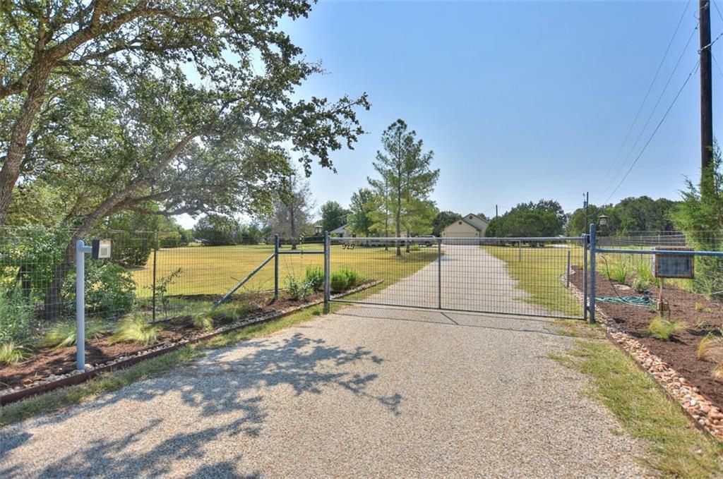 Property Photo:  925 County Road 177  TX 78641 