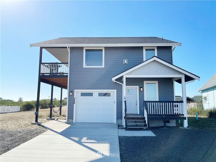 Property Photo: 322 Marina Court SE WA 98569