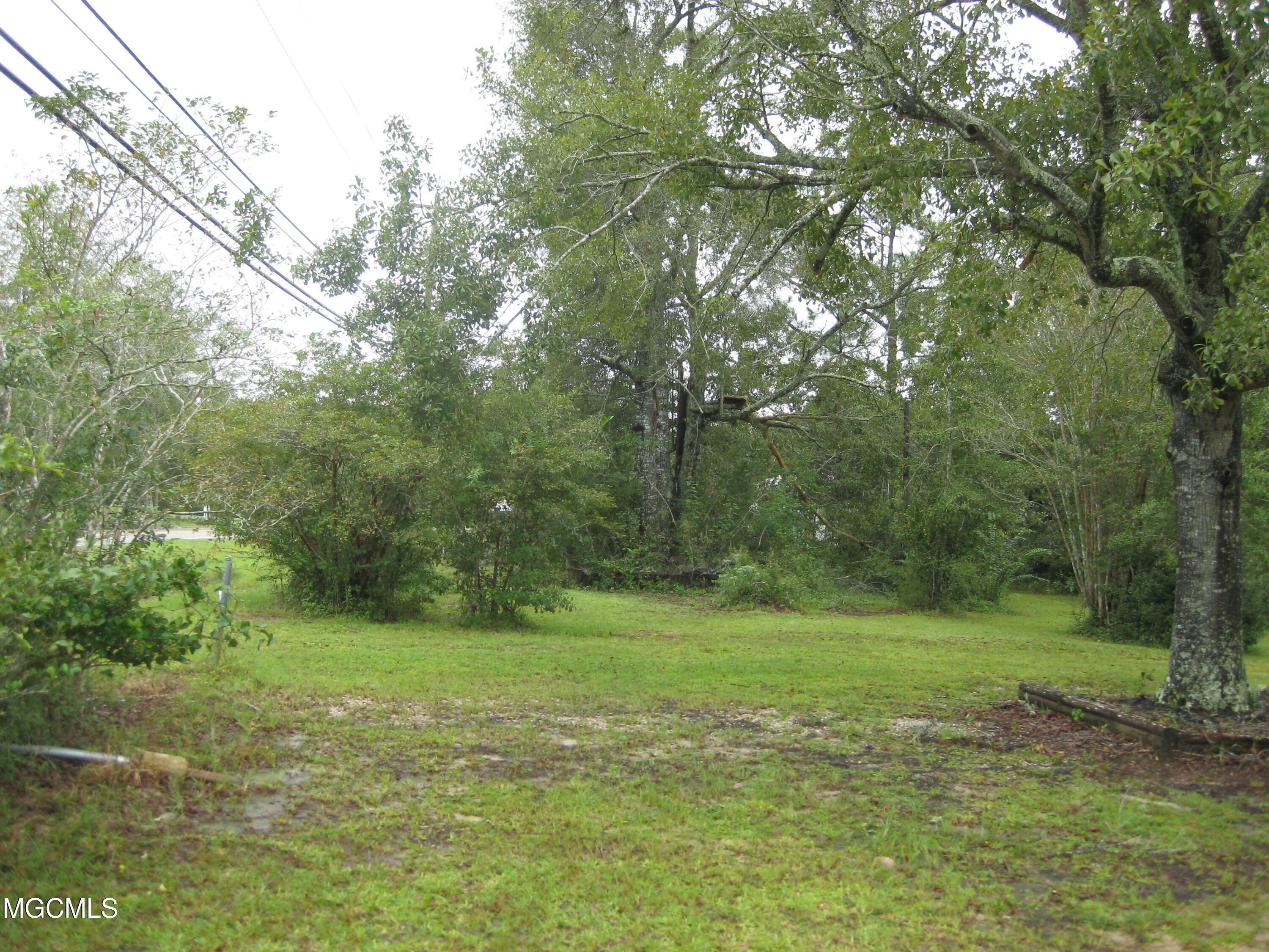 Property Photo:  8278 Woolmarket Rd  MS 39532 