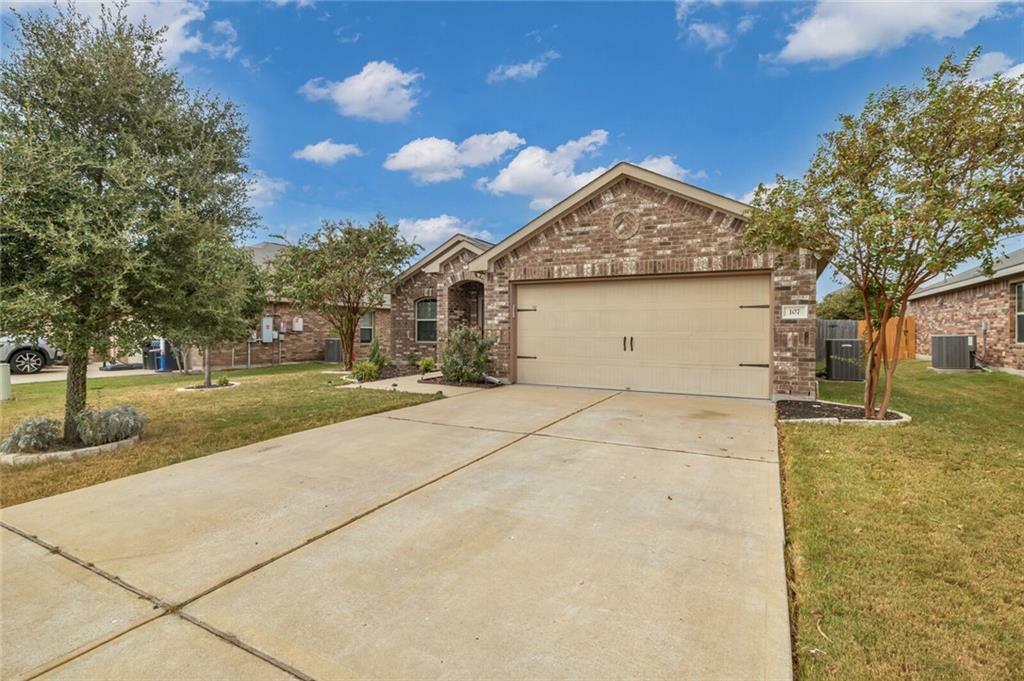 Property Photo:  107 Colthorpe Lane  TX 78634 