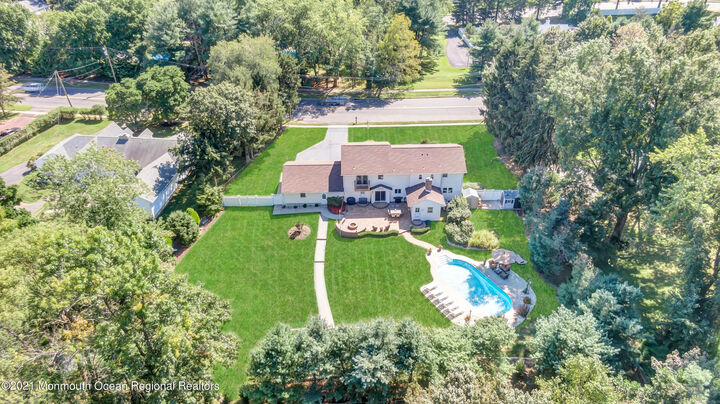 843 Nutswamp Road  Red Bank NJ 07701 photo