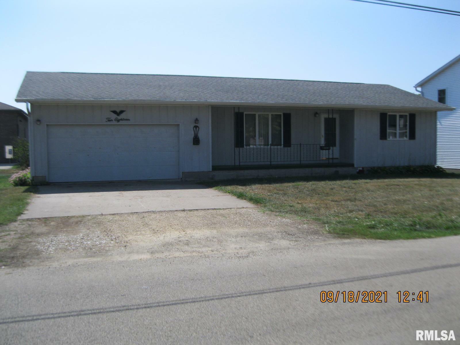 Property Photo:  1018 16th  IL 61252 