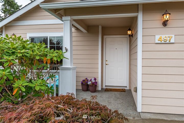 Property Photo: 497 NW 12th Loop WA 98277