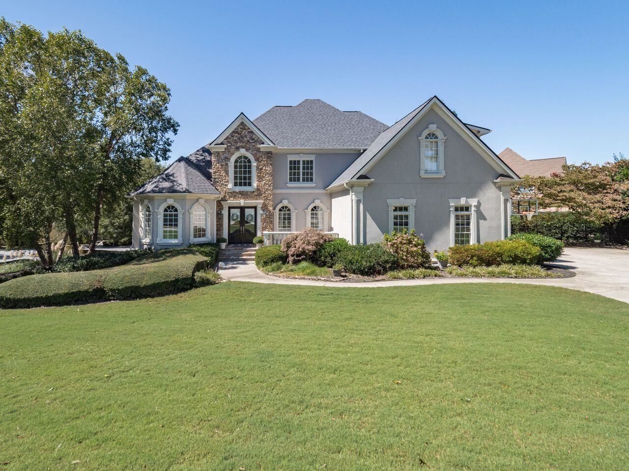 Property Photo: 1252 Edenbridge Court GA 30041