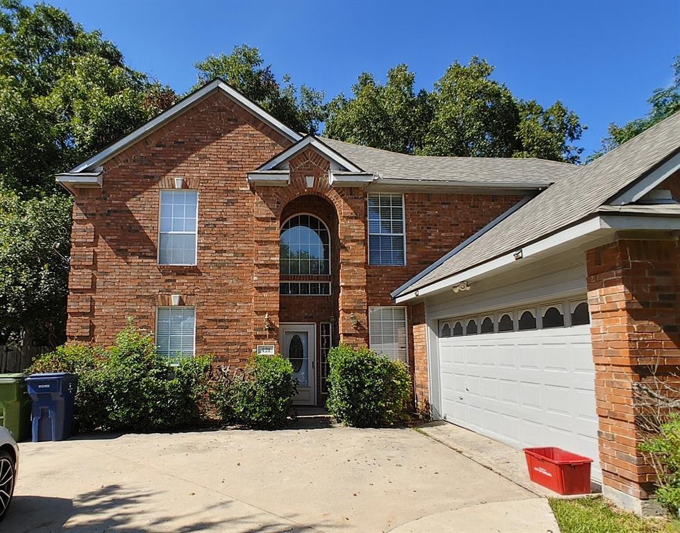 Property Photo: 421 Crooked Creek TX 75043