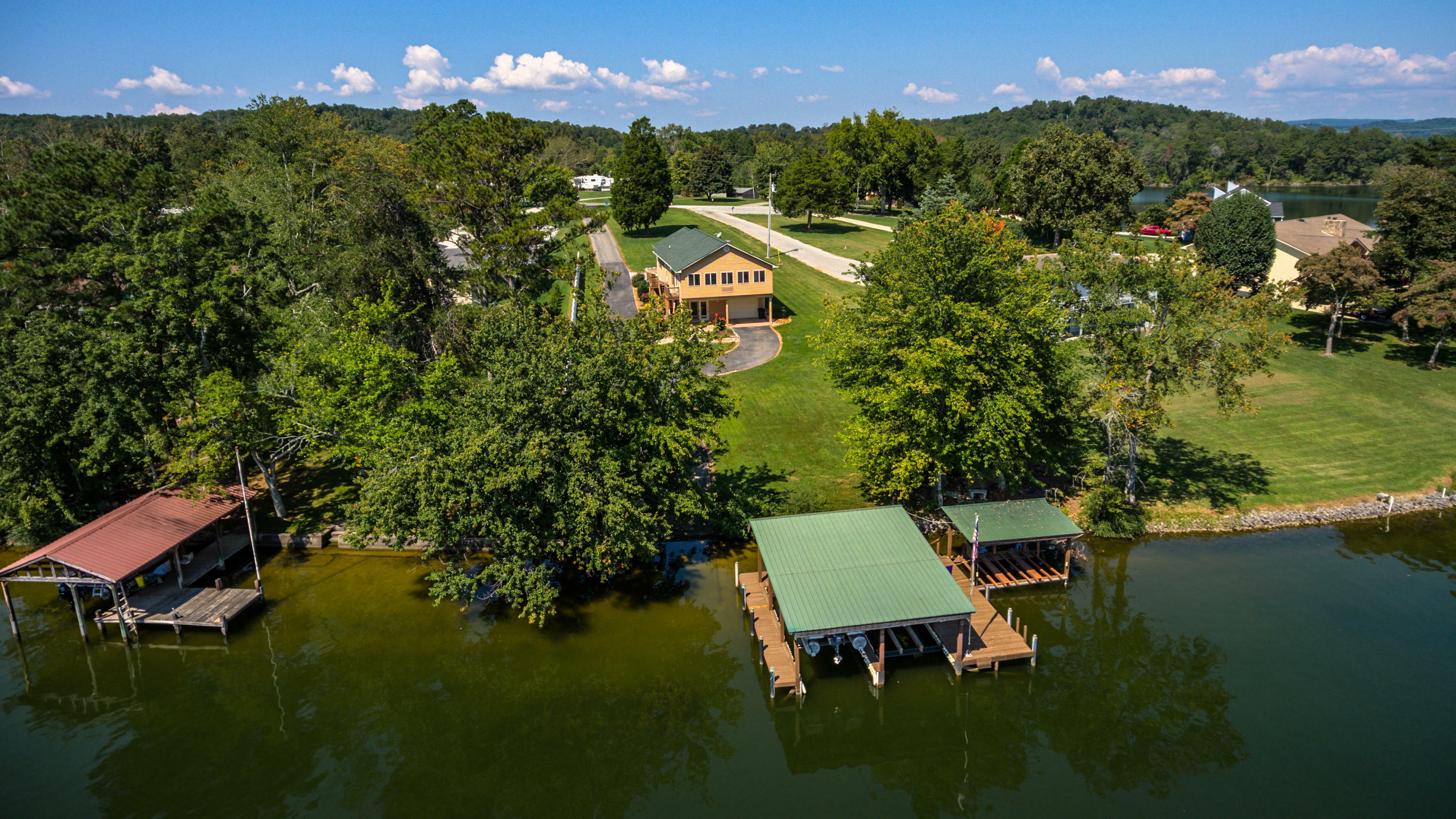 Property Photo:  330 Lake Forest Lane  TN 37381 