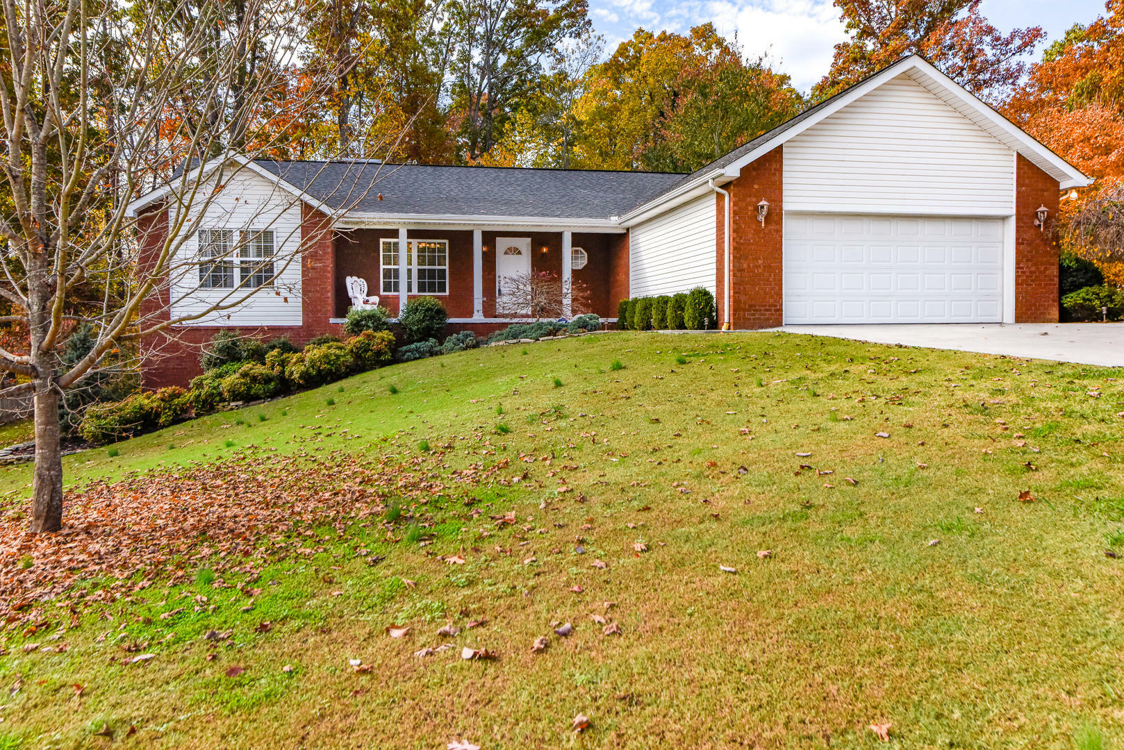 Property Photo:  805 Reagan View Lane  TN 37865 