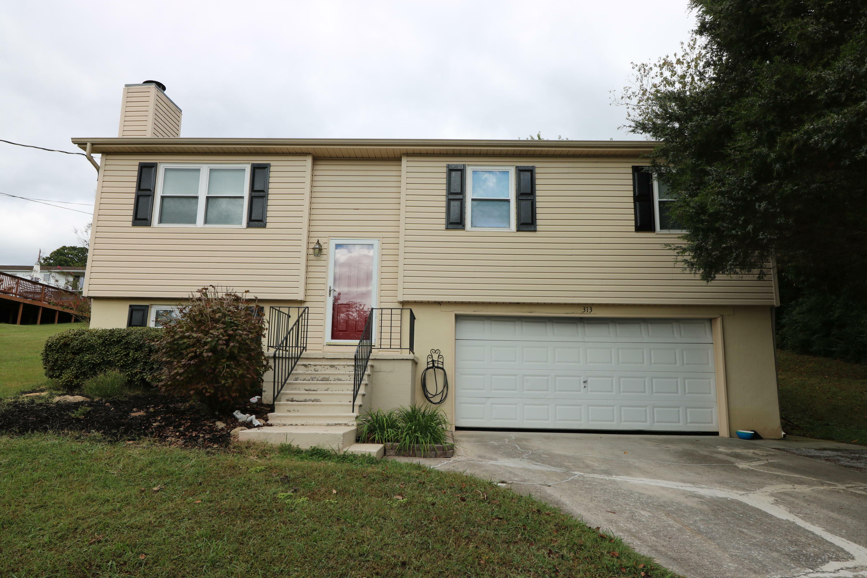 Property Photo:  313 Calla Lane  TN 37849 