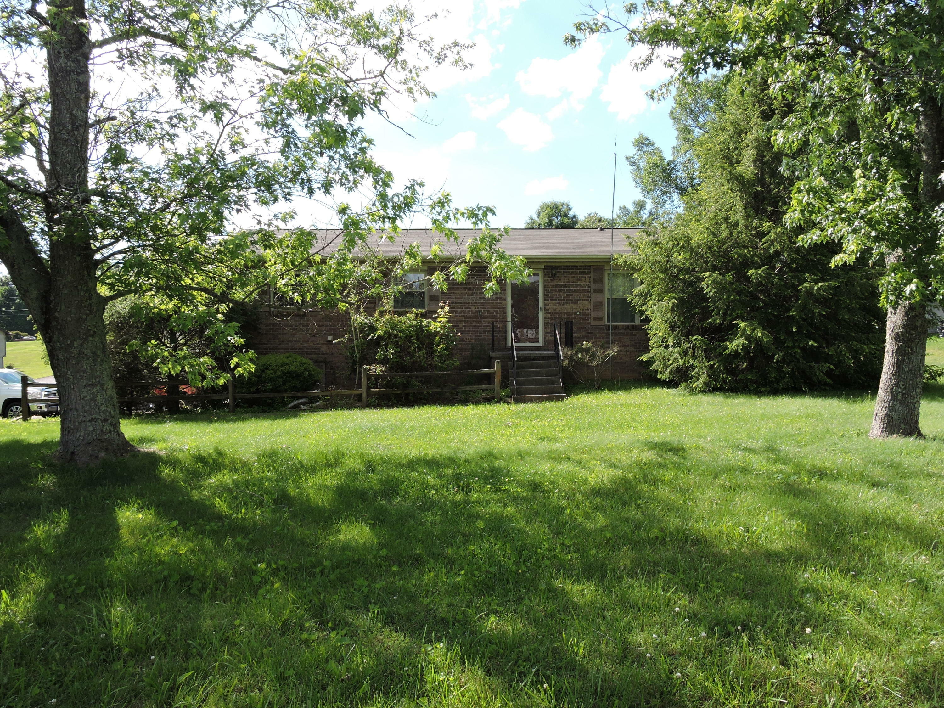 Property Photo:  7729 E Emory Rd  TN 37721 