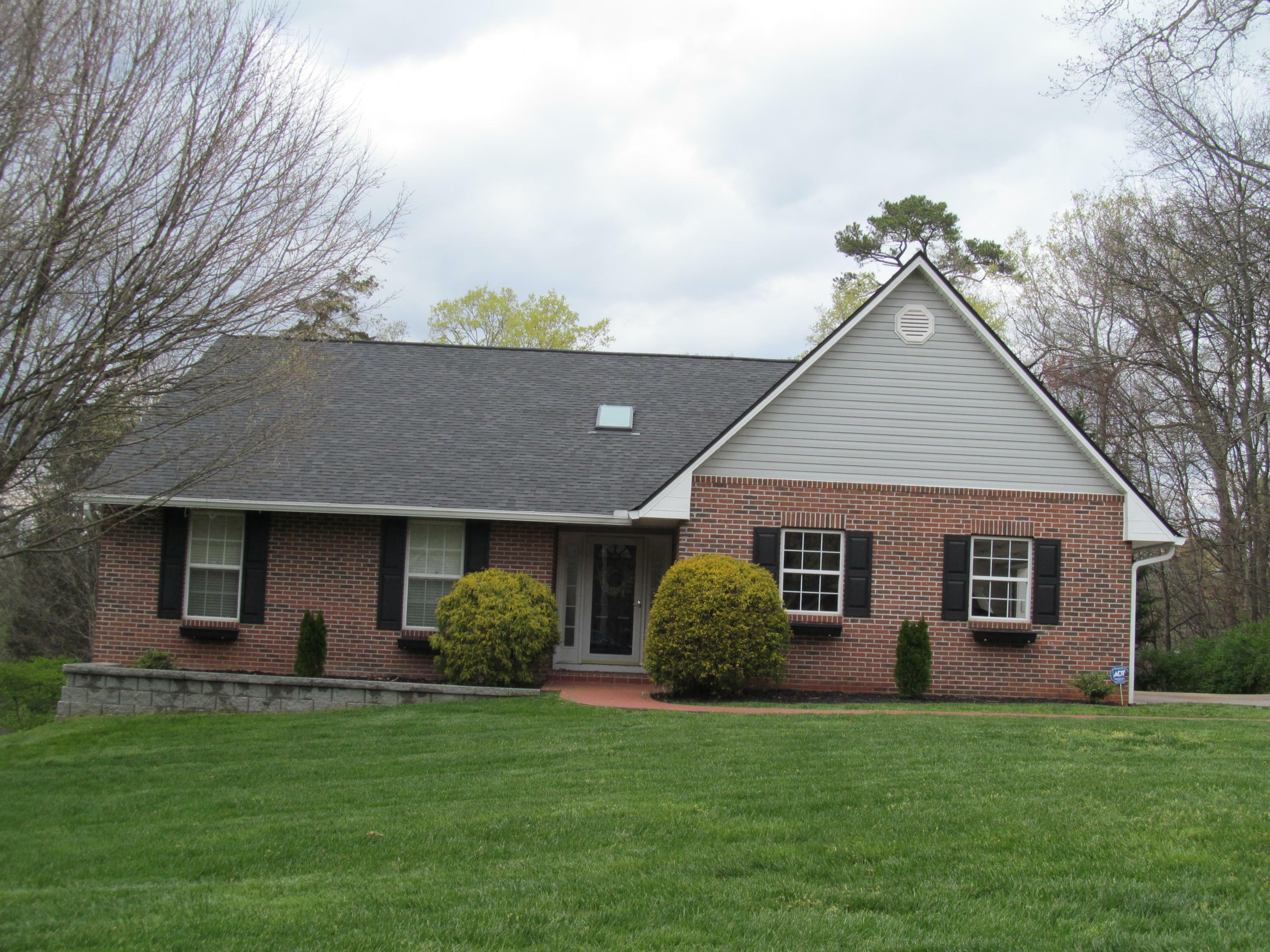 Property Photo:  1112 Farrington Drive  TN 37923 