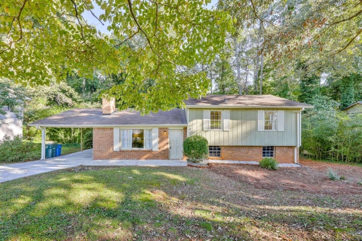 Property Photo:  2264 Lakewood Drive NW  GA 30152 