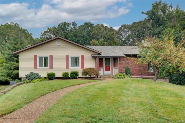 1274 Weatherby Drive  St Louis  63146 photo