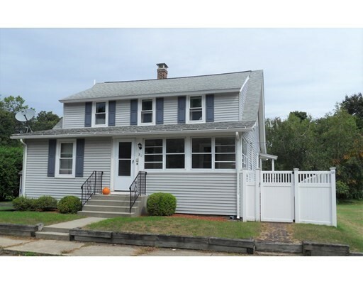 Property Photo:  81 Elm St  MA 01569 