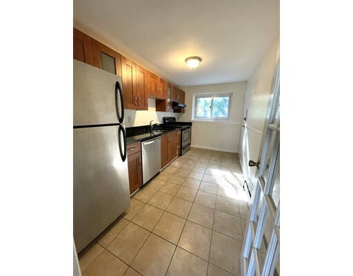 Property Photo: 105 Chestnut Street 4 MA 02445