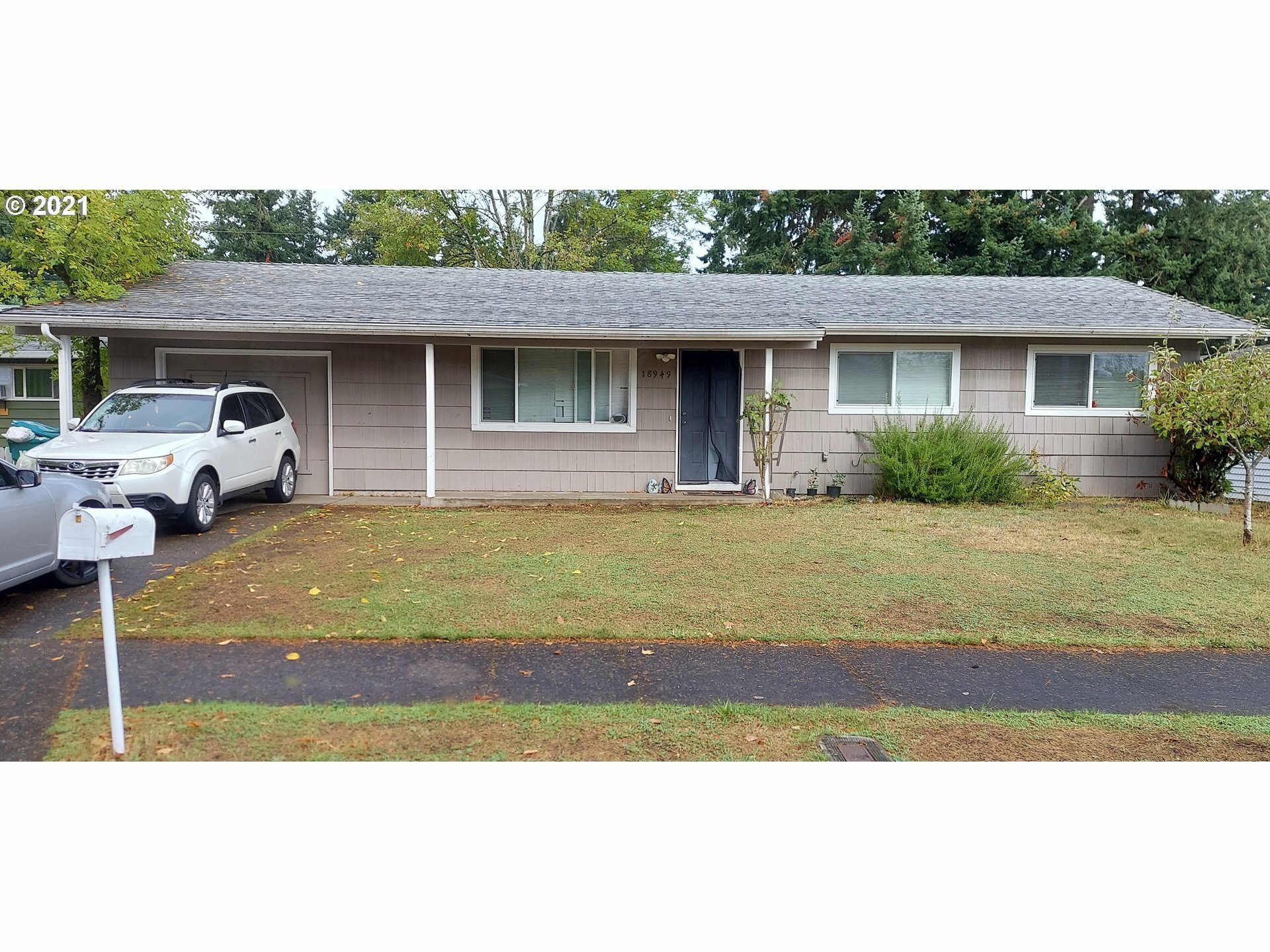 18949 NE Everett Ct  Portland OR 97230 photo