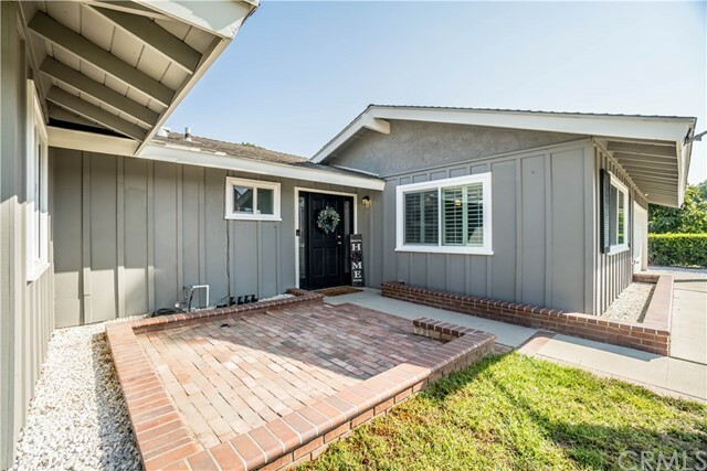 Property Photo:  835 W Hacienda Drive  CA 92882 