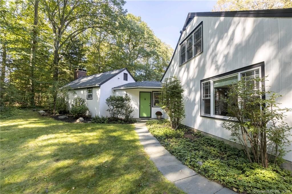 Property Photo: 186 Ridgefield Road CT 06897