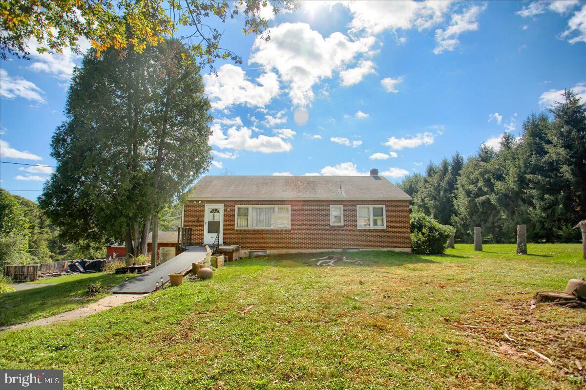 Property Photo: 1671 Potato Valley Road PA 17112