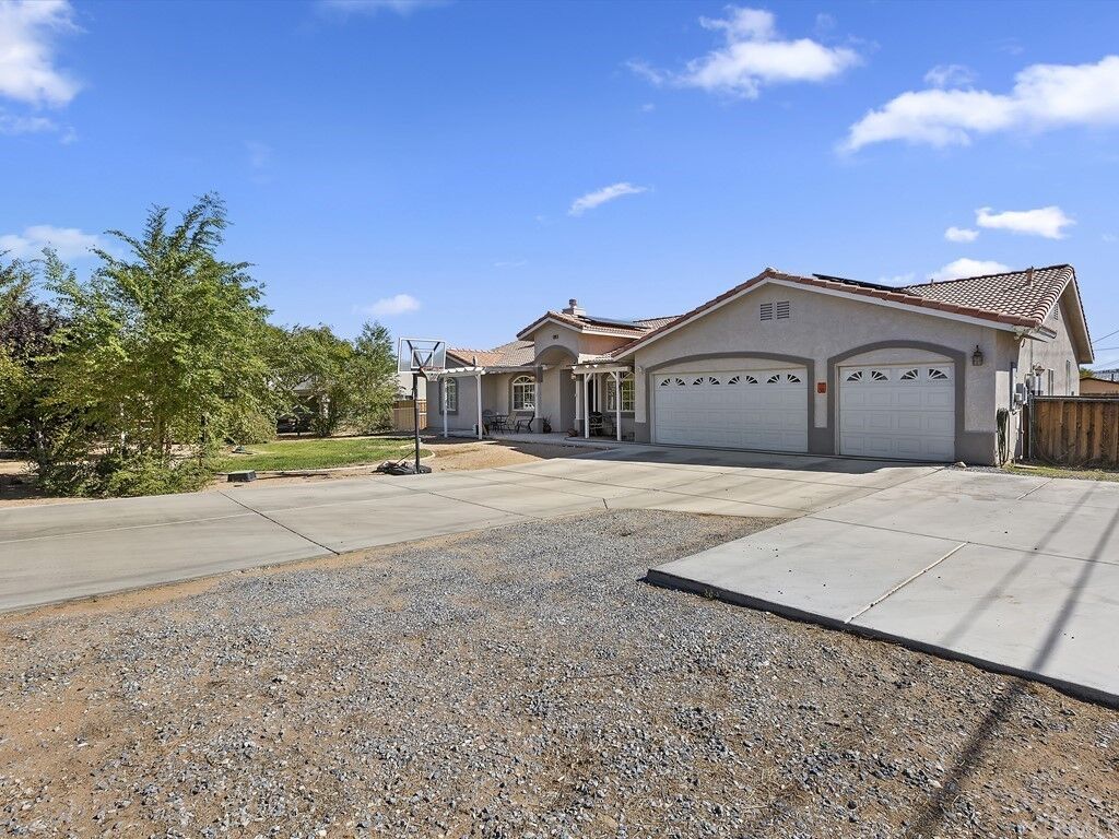 Property Photo:  15365 Straight Arrow Road  CA 92307 