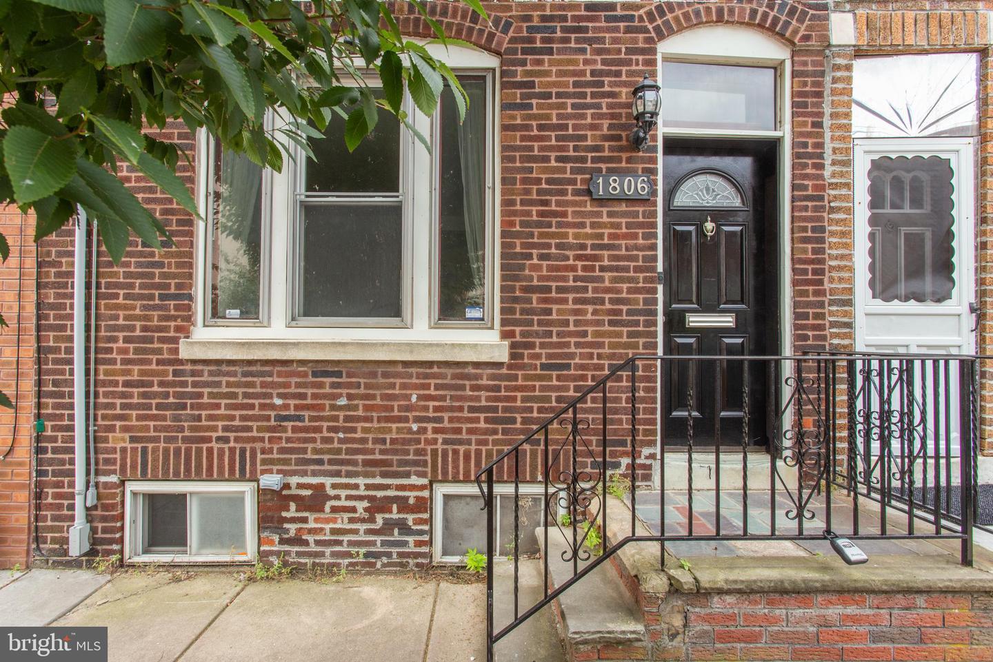 Property Photo: 1806 Manton Street PA 19146