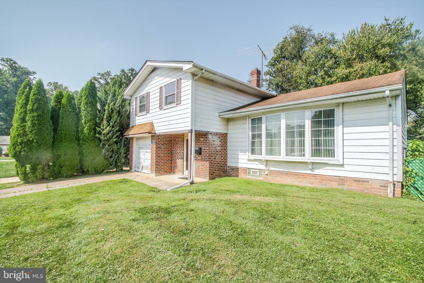 Property Photo:  8874 Rising Sun Avenue  PA 19115 