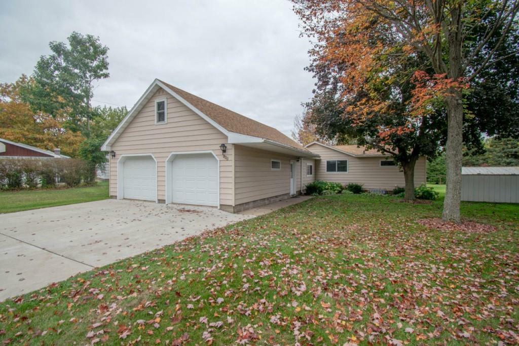 102 West Military Road  Rothschild WI 54474 photo