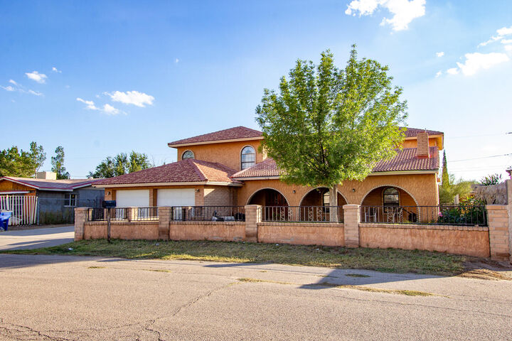 9936 Moses Drive  El Paso TX 79927 photo