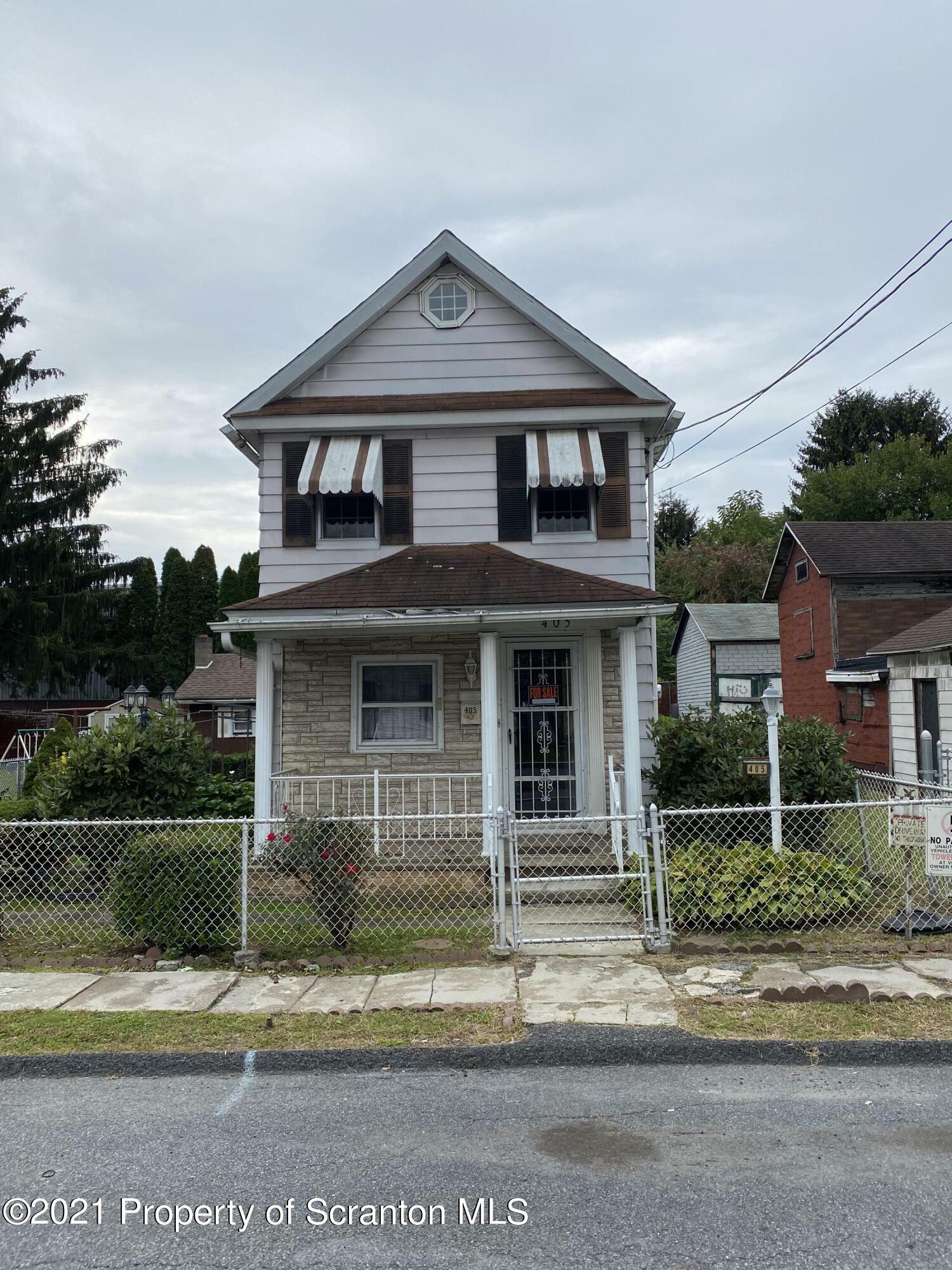 Property Photo:  405 Jackson Street  PA 18519 