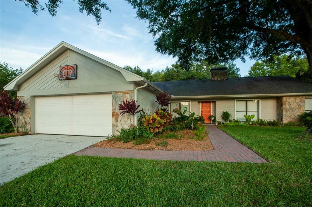 Property Photo: 12203 Snead Place FL 33624
