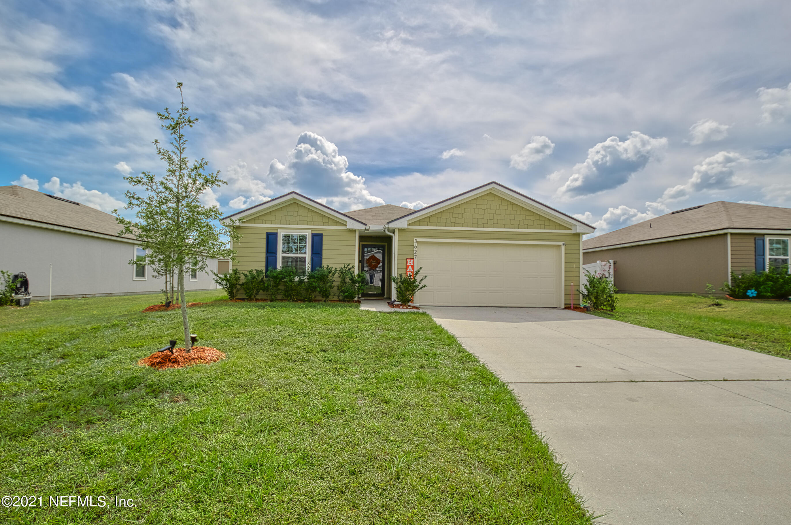 Property Photo: 3627 Derby Forest Drive FL 32043