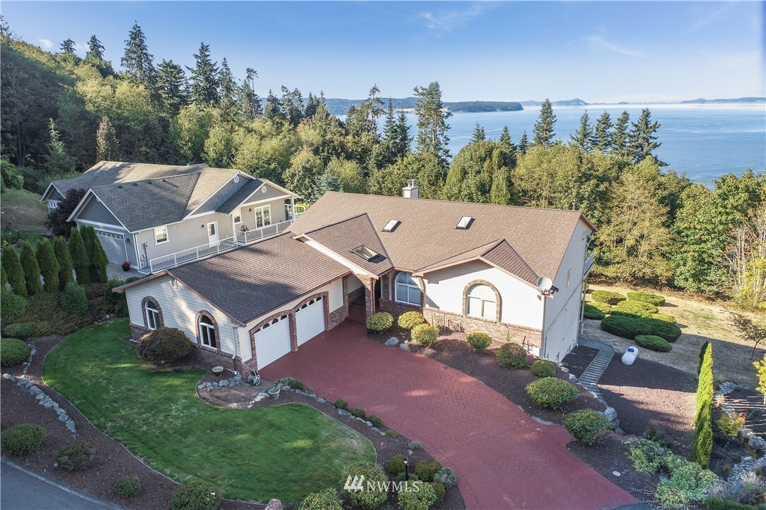 214  Meggia Lane  Camano Island WA 98282 photo