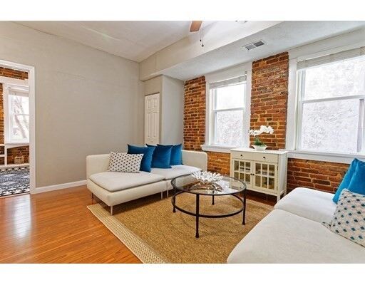 Property Photo:  182 Cottage St 201  MA 02128 