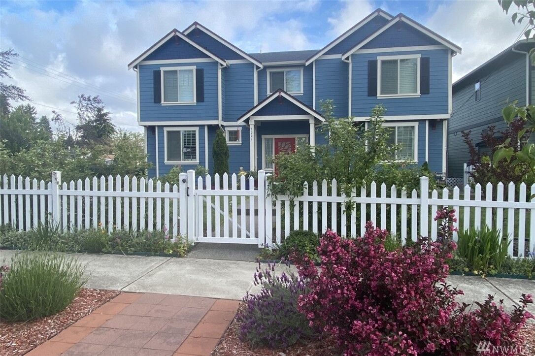 Property Photo:  5001 N Visscher  WA 98407 