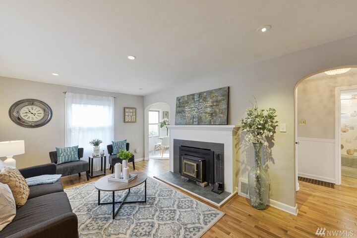 Property Photo:  12848 22nd Ave S  WA 98168 