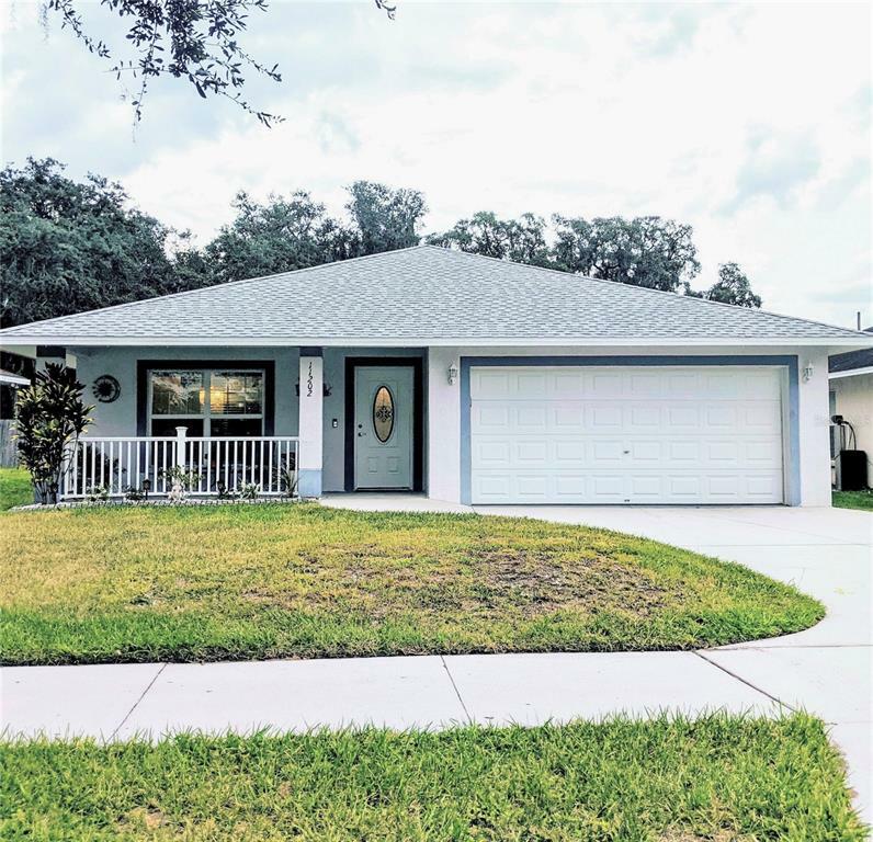 Property Photo:  11202 Hidden Breeze Drive  FL 33598 