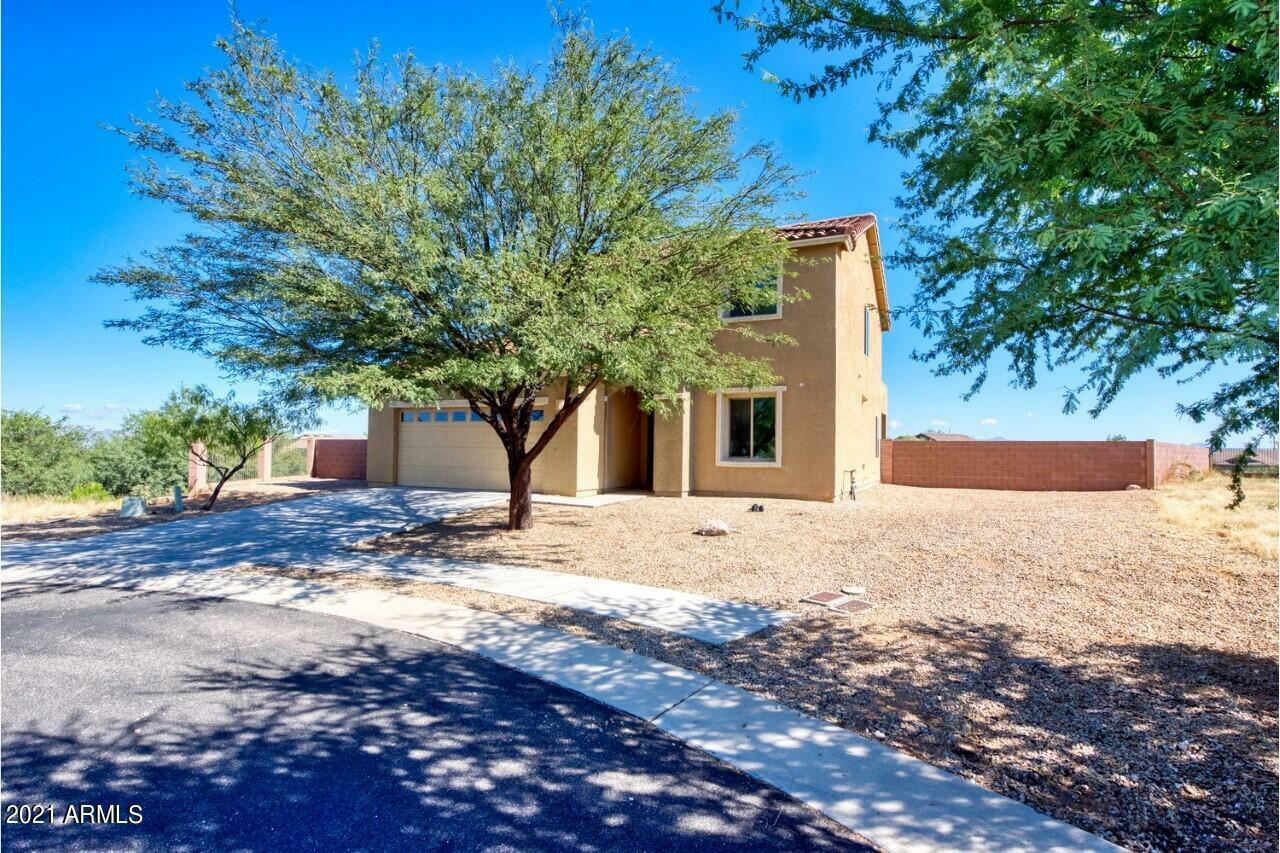 Property Photo:  2115 W Totems Street  AZ 85602 