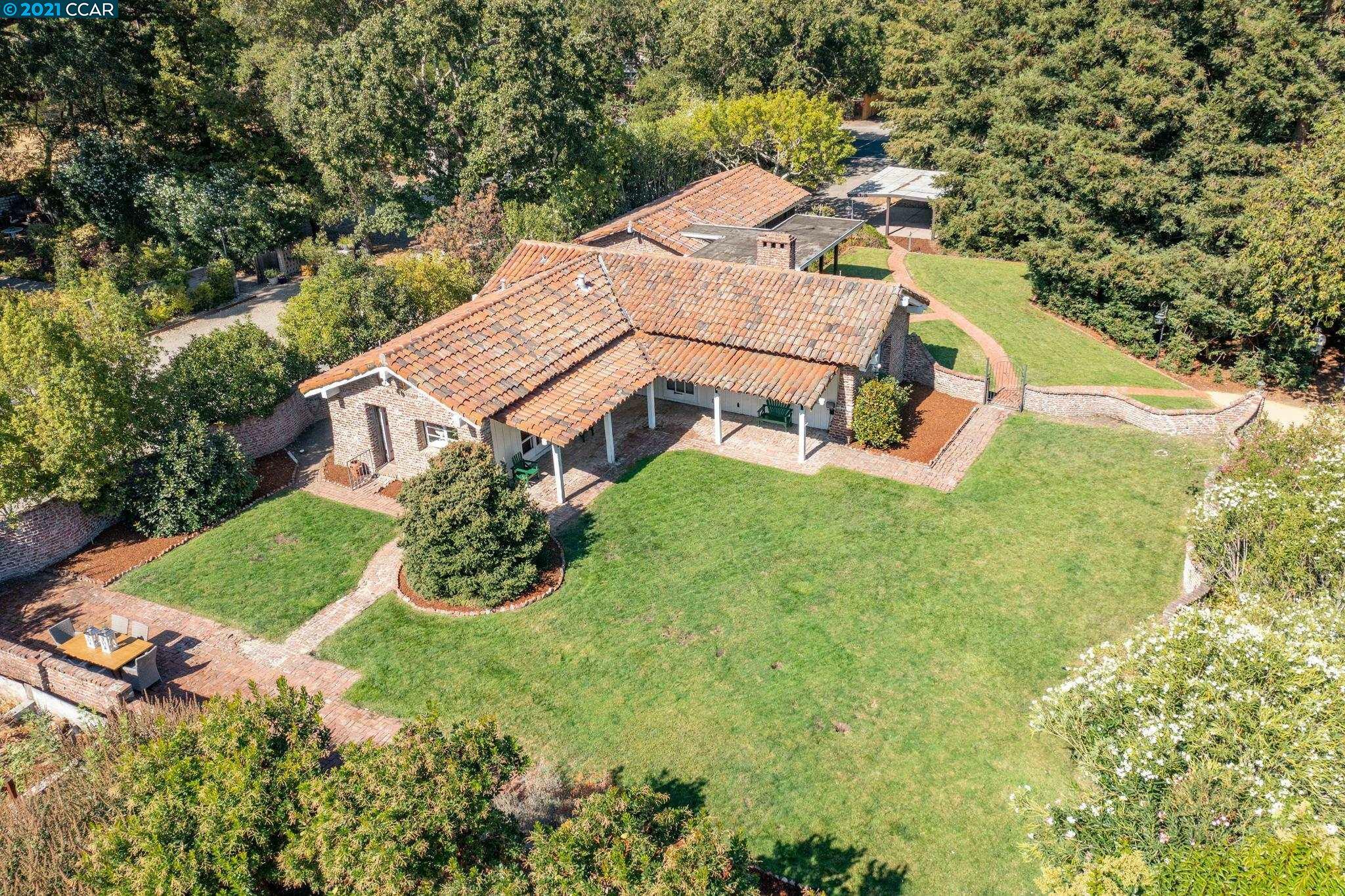 Property Photo:  109 Castle Hill Ranch Rd  CA 94595 