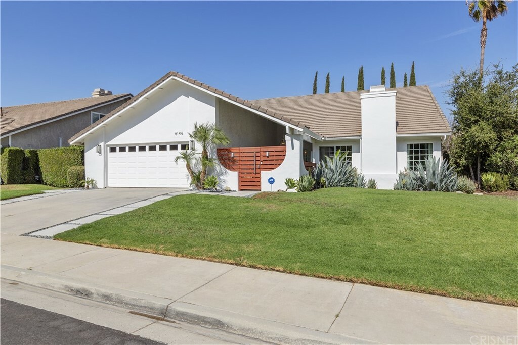 Property Photo:  6146 Shadycreek Drive  CA 91301 