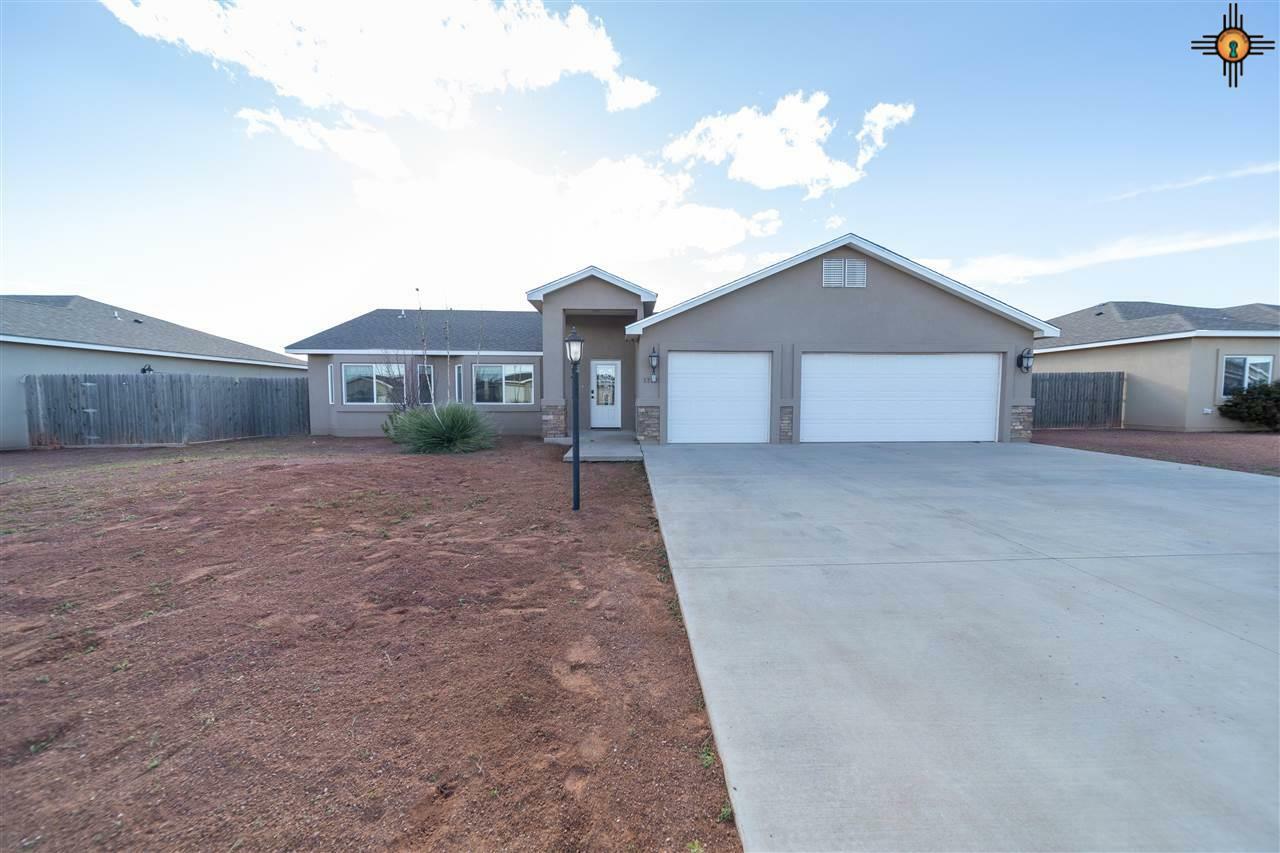 Property Photo: 1712 College Park NM 88101