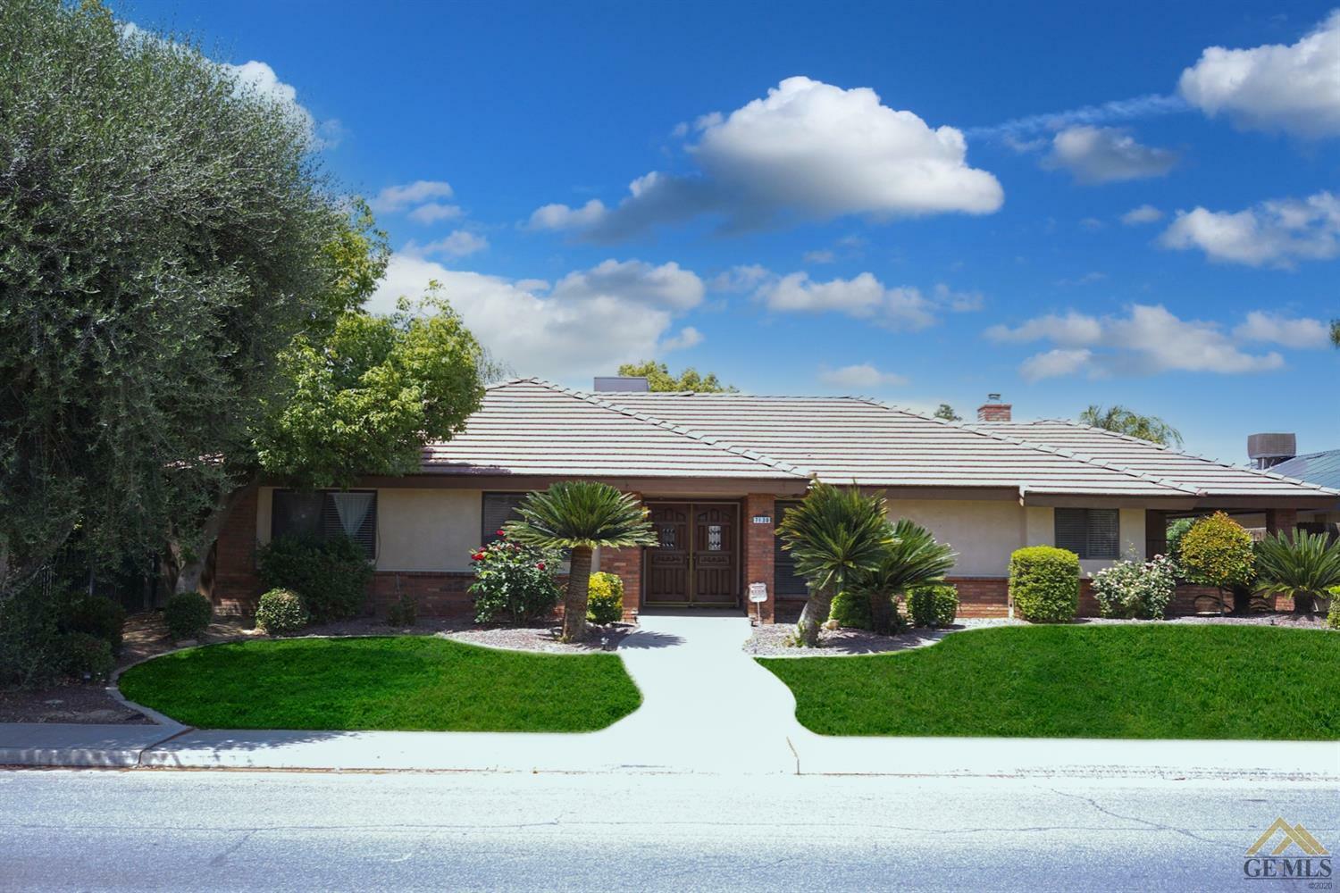 Property Photo:  7130 Olive Drive  CA 93308 