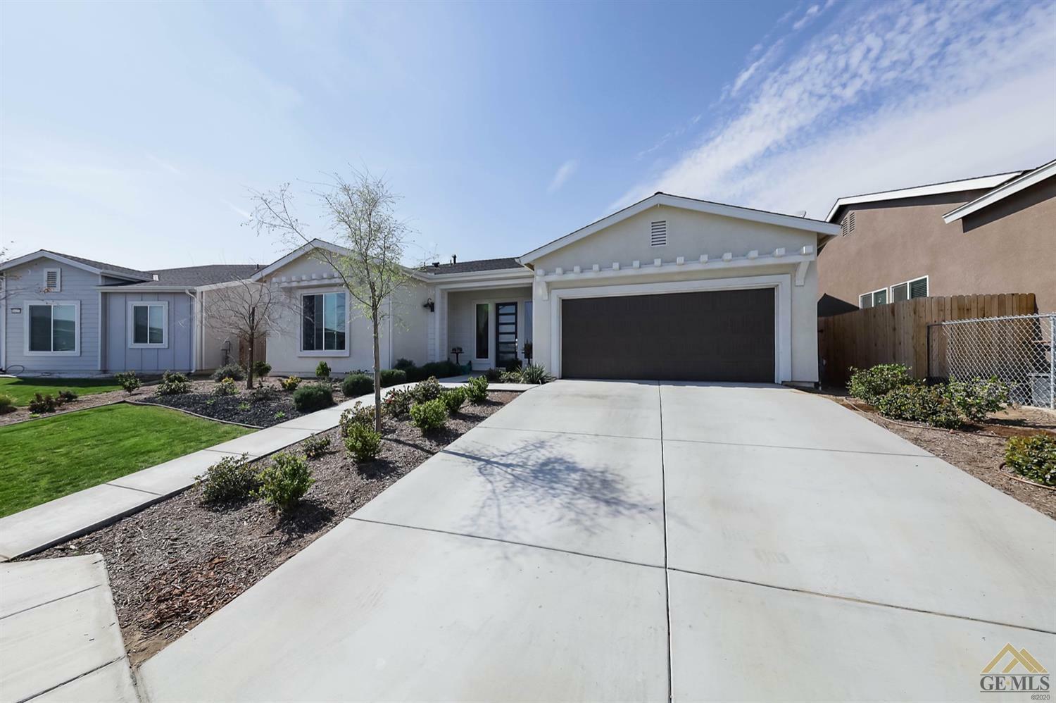 Property Photo:  6623 Sycamore Wood Lane  CA 93313 