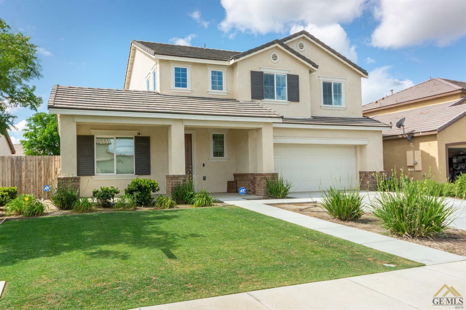 Property Photo:  5115 Shimmer Brook Drive  CA 93313 